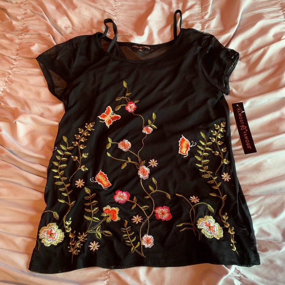 Never Worn Mesh Flower Blouse w/Satin Black Tank!!